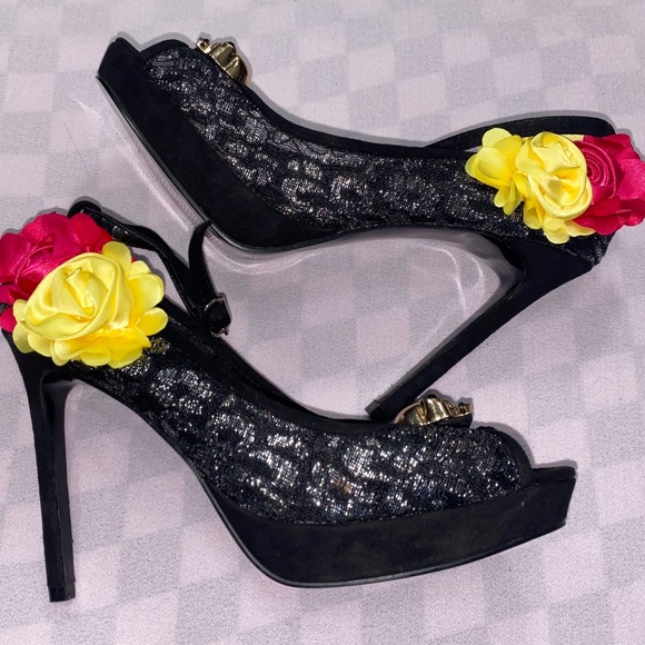 Rare Highest Heel Skull and Flower Heels Halloween - Picture 6 of 9